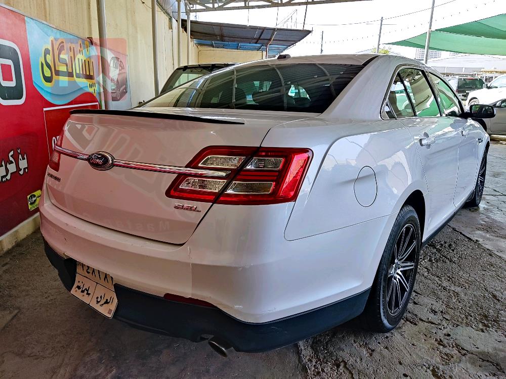 فورد تورس